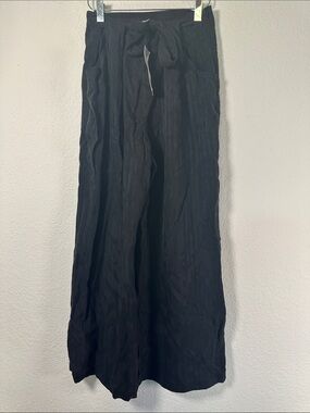 Amour Vert Black Stripe Wide Leg Ankle Pants